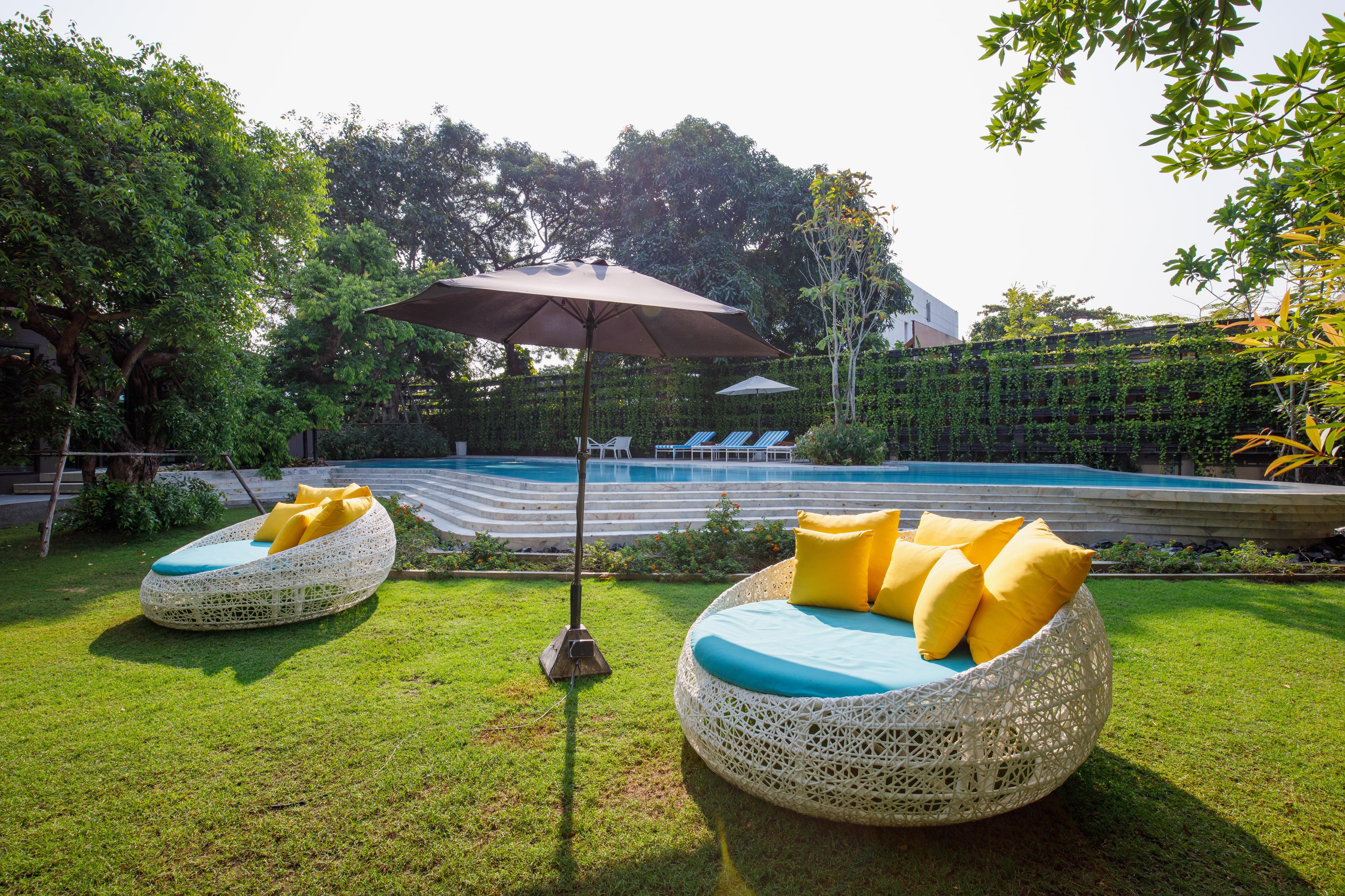 Parc Borough City Resort -Sha Extra Plus Chiang Mai Exterior photo